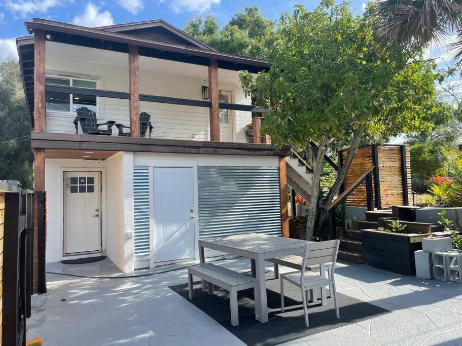 Shares View Luxury Apt Rockledge Exteriör bild