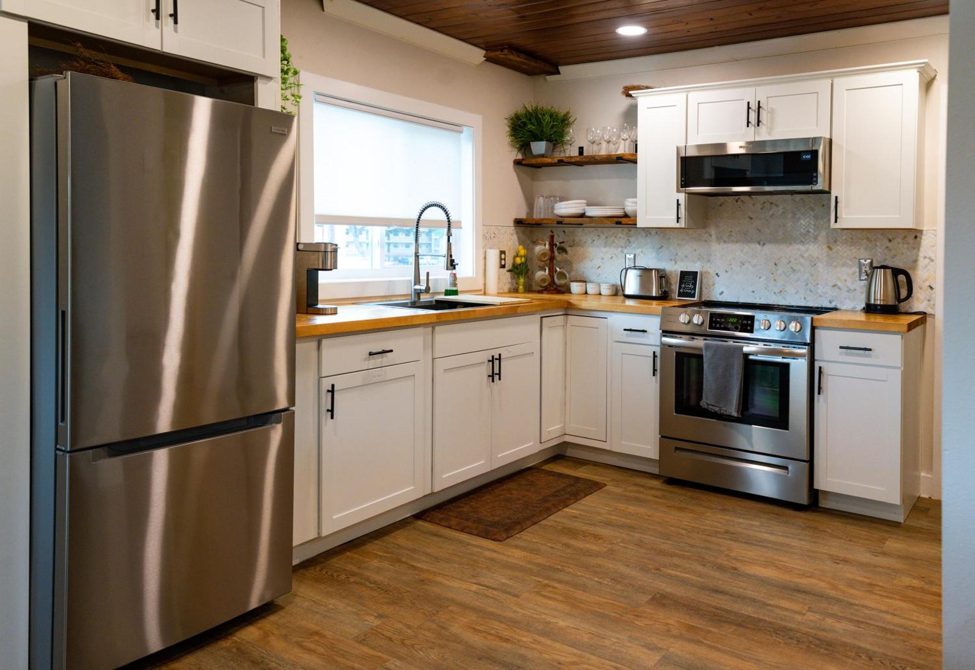 Shares View Luxury Apt Rockledge Exteriör bild